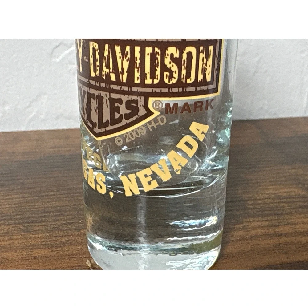 Harley-Davidson Red Rock Las Vegas‎ Nevada Shot Glass 2009 Bar & Shield Logo
